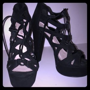 Black Bamboo Lace Heels
